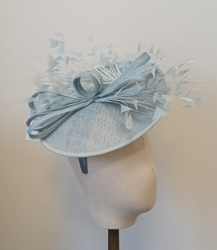Bright Pink Fascinator